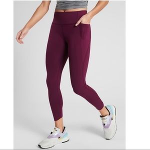 Athleta Velocity Stash Pocket 7/8 tight Beach Plum